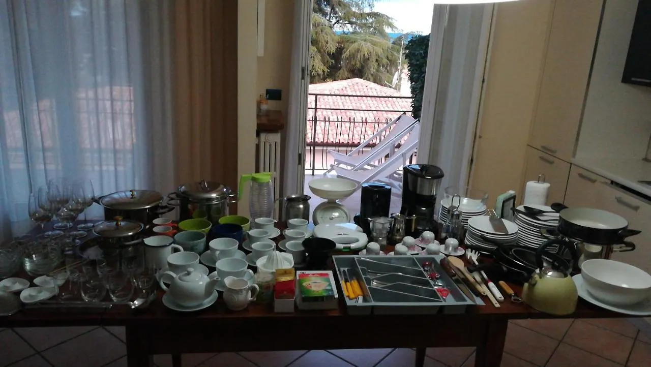 Suite Francy Panorama Bardolino 0*,